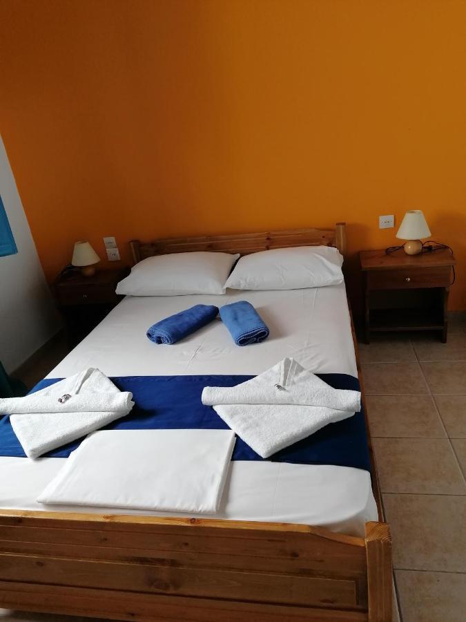Villa Evmenia Panoramic View & Sea Front Apartments Skopelos Exterior foto